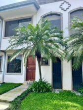 Apartamento en Alquiler en  Escazú, San José