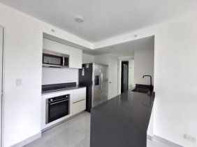 Apartamento en Alquiler en  Pavas, San José