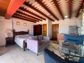 Apartamento en Alquiler en  Escazú, San José