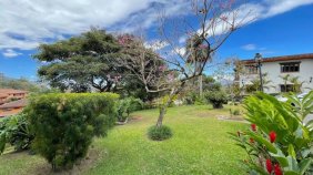 Apartamento en Alquiler en  Escazú, San José