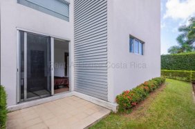 Apartamento en Alquiler en  Escazú, San José