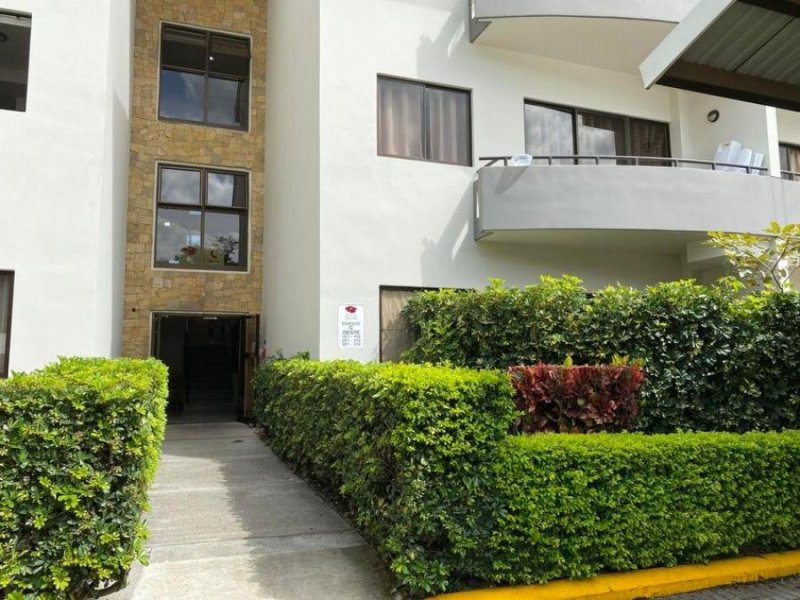 Venta de Apartamento en Santa Ana, San José. 