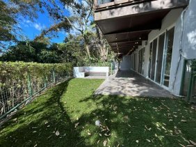 Apartamento en Venta en Rio de Oro Santa Ana, San José