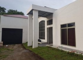 Casa en Venta en  Garita, Alajuela
