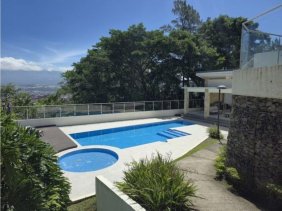 Casa en Alquiler en  Escazú, San José