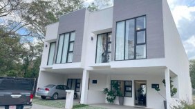 Casa en Alquiler en  Santa Ana, San José