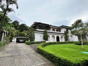 Casa en Alquiler en  Escazú, San José