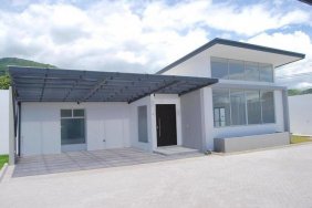 Casa en Alquiler en  Santa Ana, San José