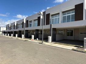 Casa en Alquiler en  Escazú, San José