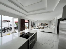 Casa en Alquiler en  Escazú, San José