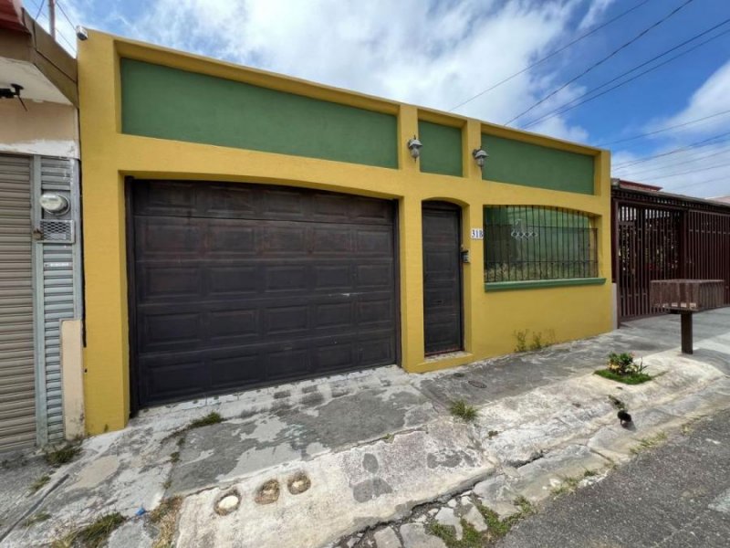 Venta de Casa en Moravia, San José. RAH 25-1573