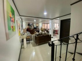 Venta de Casa en Curridabat, San José.