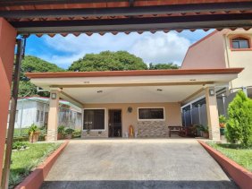 Casa en Venta en  Atenas, Alajuela