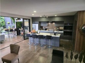 Casa en Venta en  Escazú, San José
