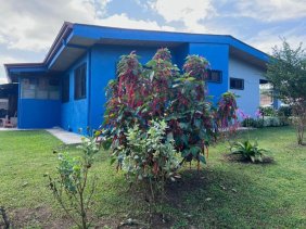 Casa en Venta en Puente de Piedra Grecia, Alajuela