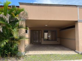 Casa en Venta en  Santa Ana, San José