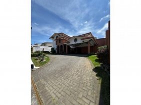 Casa en Venta en  Moravia, San José