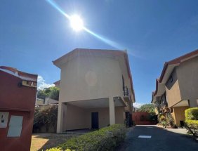 Casa en Venta en  Escazú, San José