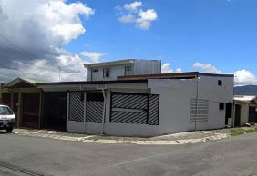 Casa en Venta en  Desamparados, San José