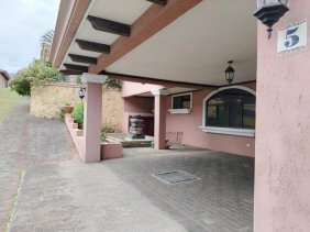Casa en Venta en  Escazú, San José