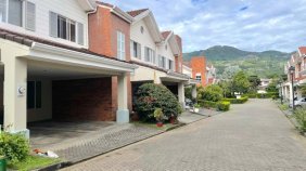 Casa en Venta en  Escazú, San José