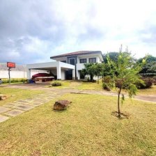 Casa en Venta en  Guácima, Alajuela