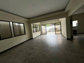 Casa en Venta en  Santa Ana, San José