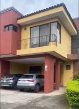 Casa en Venta en La Ribera Belén, Heredia