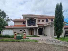Casa en Venta en Colinas de Montealegre La Unión, Cartago