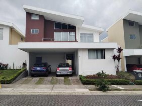 Casa en Venta en  Montes de Oca, San José