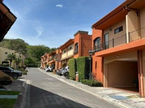 Casa en Venta en  Mora, San José