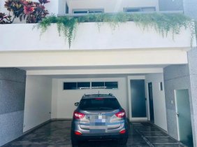 Casa en Venta en  Escazú, San José