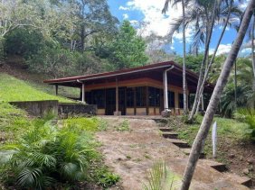 Casa en Venta en  Acosta, San José