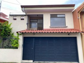 Casa en Venta en Residencial Villas de la Quintana San Pablo, Heredia