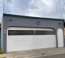 Casa en Venta en  La Unión, Cartago