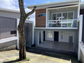 Casa en Venta en San Antonio Escazú, San José