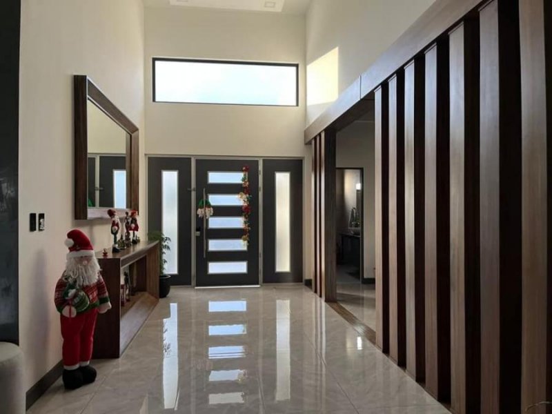 Casa en Venta en  San Isidro, Heredia