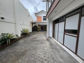 Local en Alquiler en  Carmen, San José