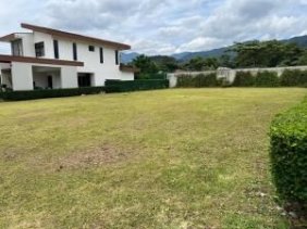 Terreno en Venta en Uruca Santa Ana, San José