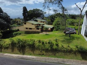 Terreno en Venta en  Montes de Oca, San José