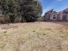 Se vende lote con más de 1100m2 en Piedades Santa Ana 24-124