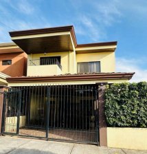 Casa en Venta en  Barva, Heredia
