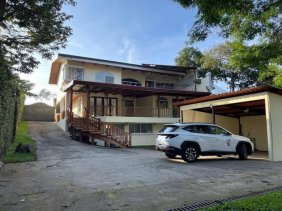 Alquiler casa independiente Full Amueblada en San Antonio de Escazu