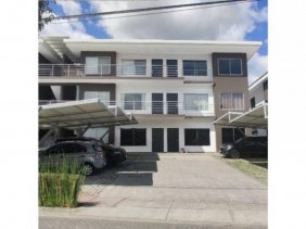 Apartamento en Alquiler en Condominio La Rioja San Antonio, Alajuela