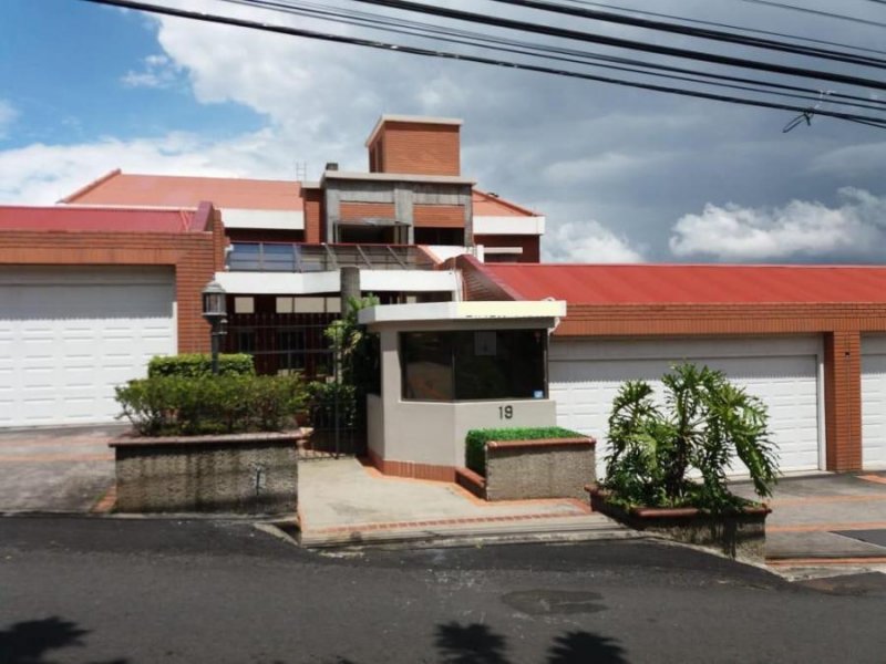 Foto Apartamento en Alquiler en Escazú, San José - U$D 2.000 - APA32797 - BienesOnLine