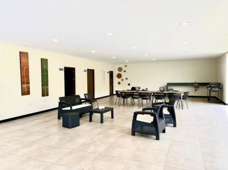 Apartamento en Alquiler en  Santa Ana, San José