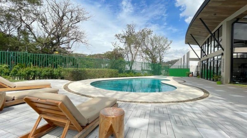 Alquiler de casa de estreno en Santa Ana LFS