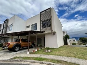 Casa en Alquiler en  San Pablo, Heredia