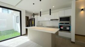 Casa en Alquiler en  Santa Ana, San José