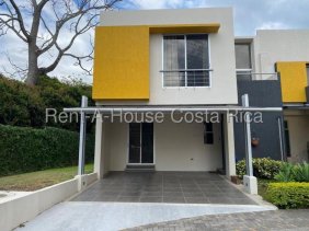 Casa en Alquiler en  Santa Ana, San José